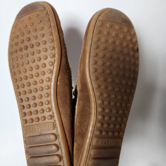 Minnetonka Double-Fringe Tie-up Mocassin Booties - Picture 4 of 5